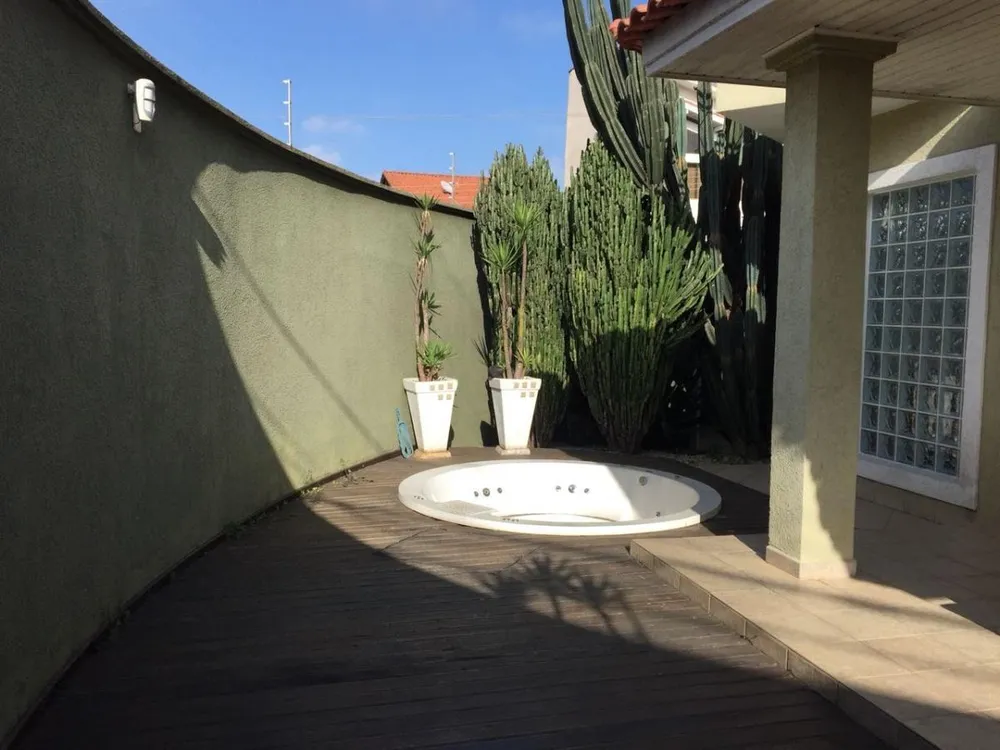 Casa, 3 quartos, 230 m² - Foto 4