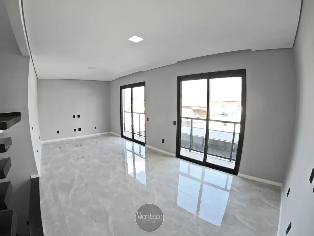 Casa à venda com 3 quartos, 150m² - Foto 4