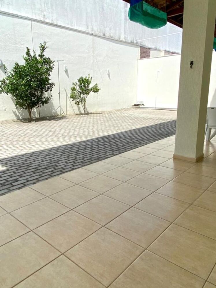 Casa, 3 quartos, 348 m² - Foto 2