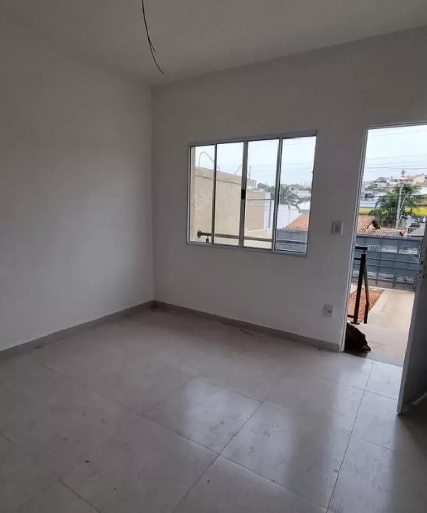 Casa à venda com 2 quartos - Foto 4