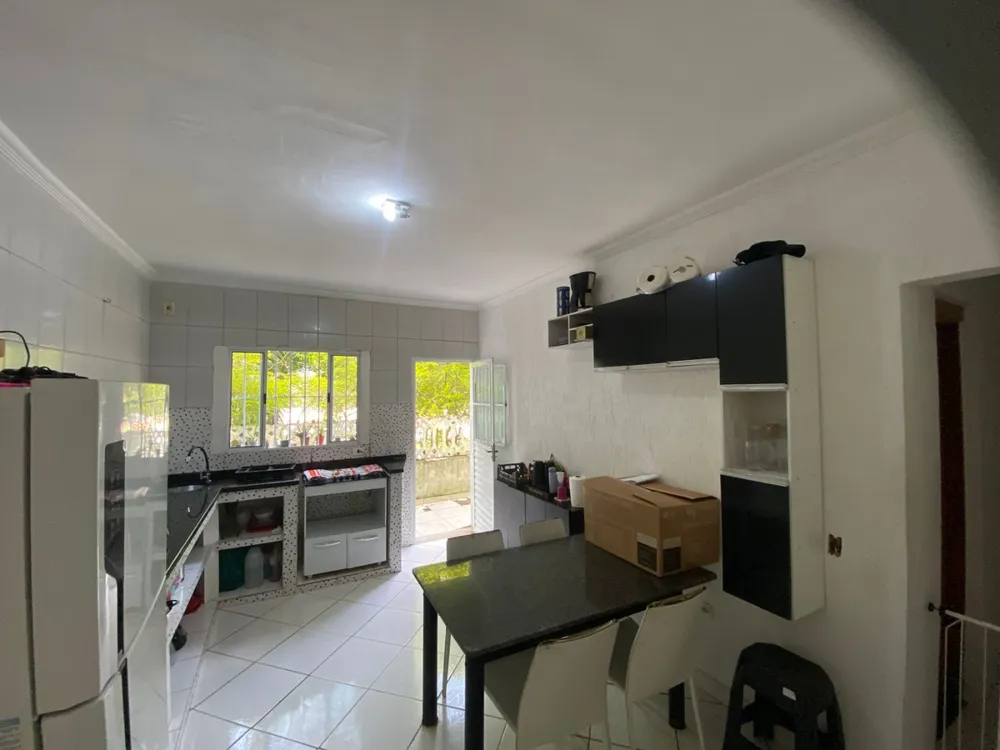 Casa, 3 quartos, 190 m² - Foto 3