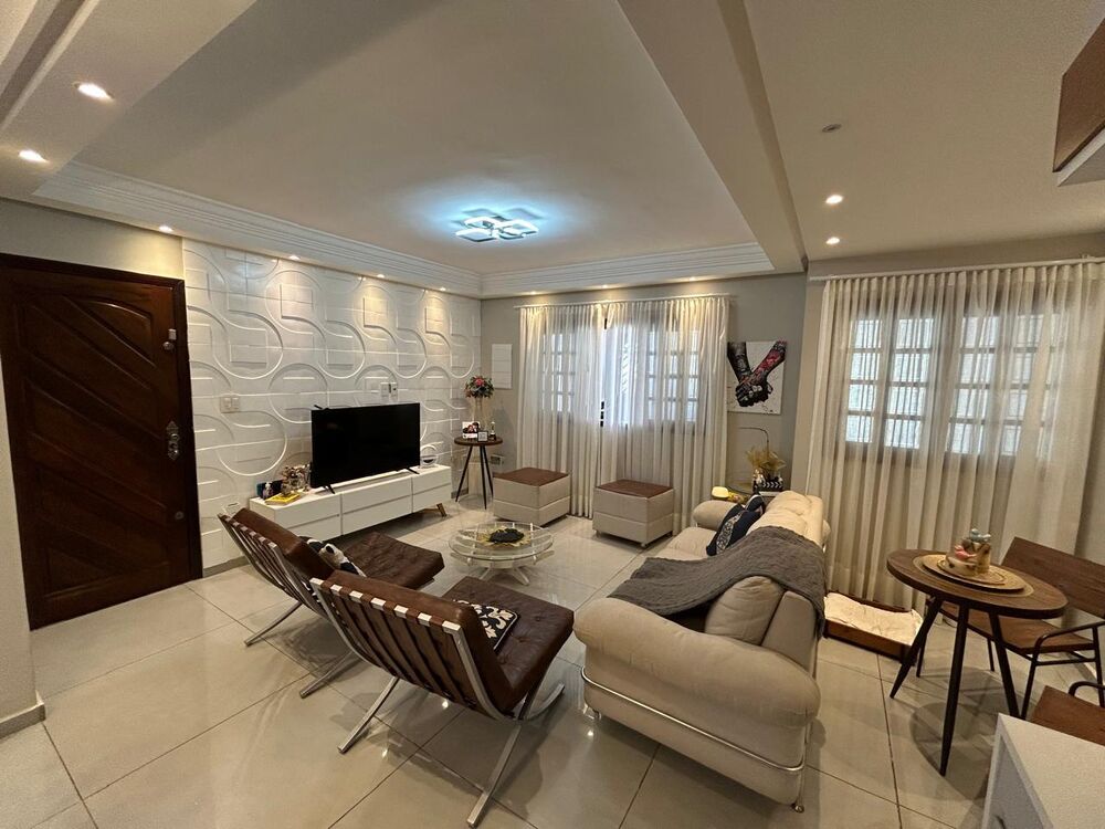 Casa, 3 quartos, 160 m² - Foto 1