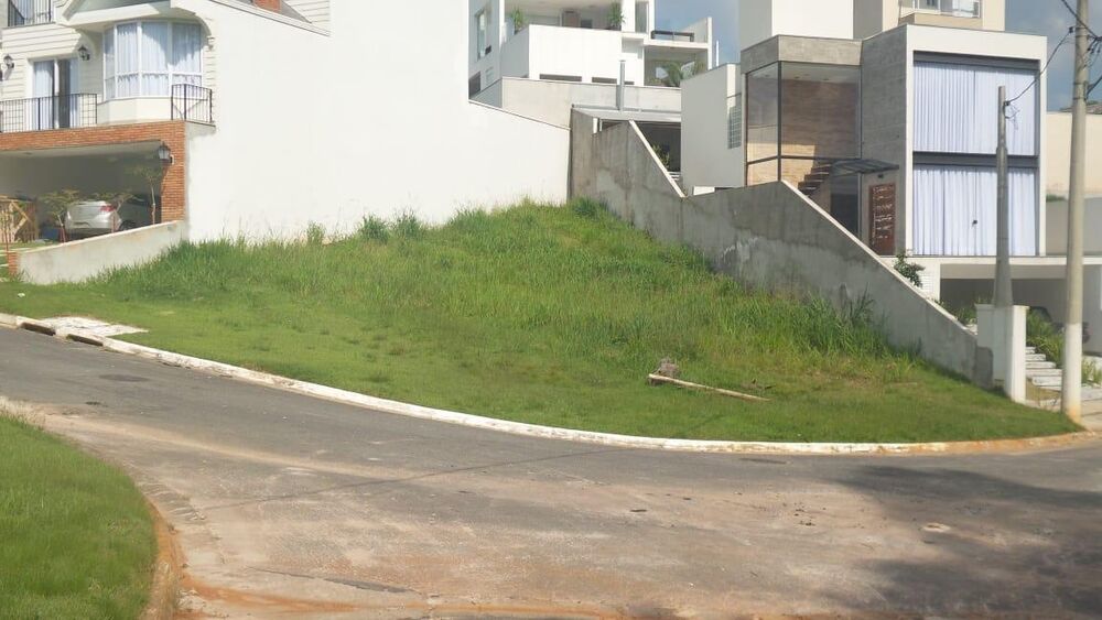 Terreno, 302 m² - Foto 1