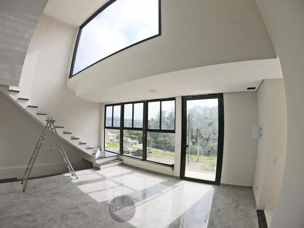 Casa de Condomínio à venda com 3 quartos, 315m² - Foto 4