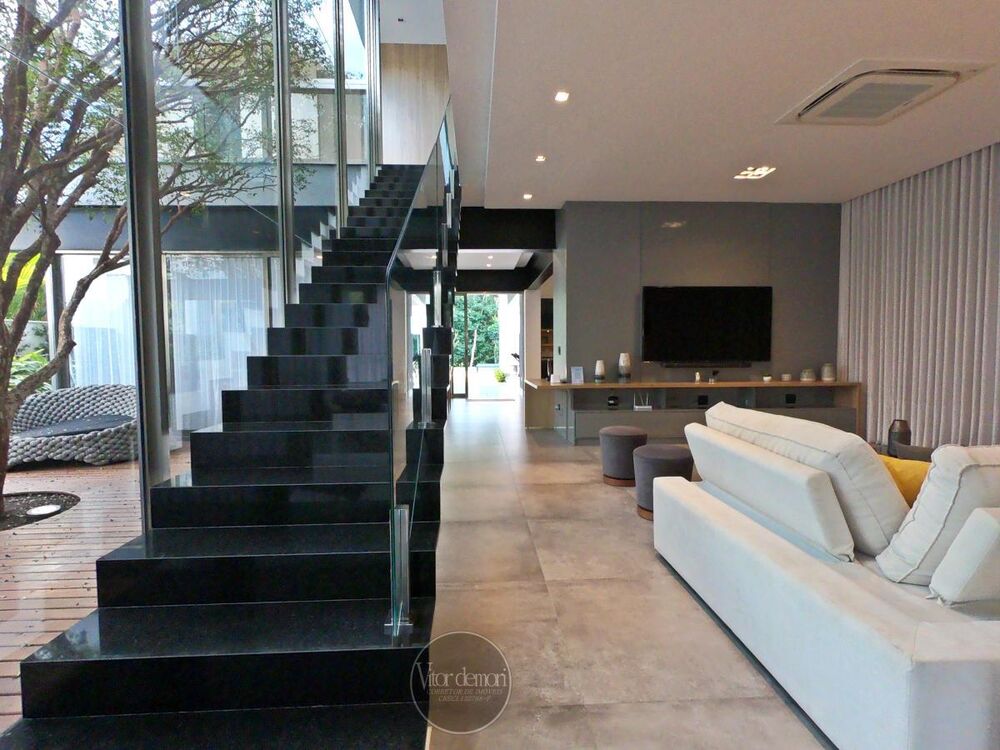 Casa à venda com 7 quartos, 848m² - Foto 5