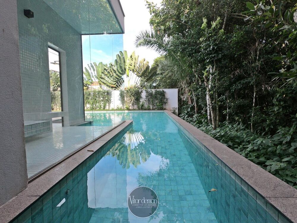 Casa à venda com 7 quartos, 848m² - Foto 13
