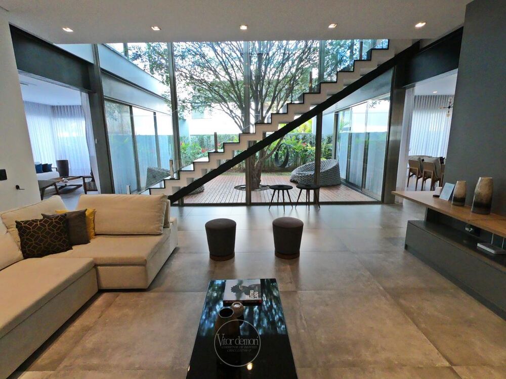 Casa à venda com 7 quartos, 848m² - Foto 16