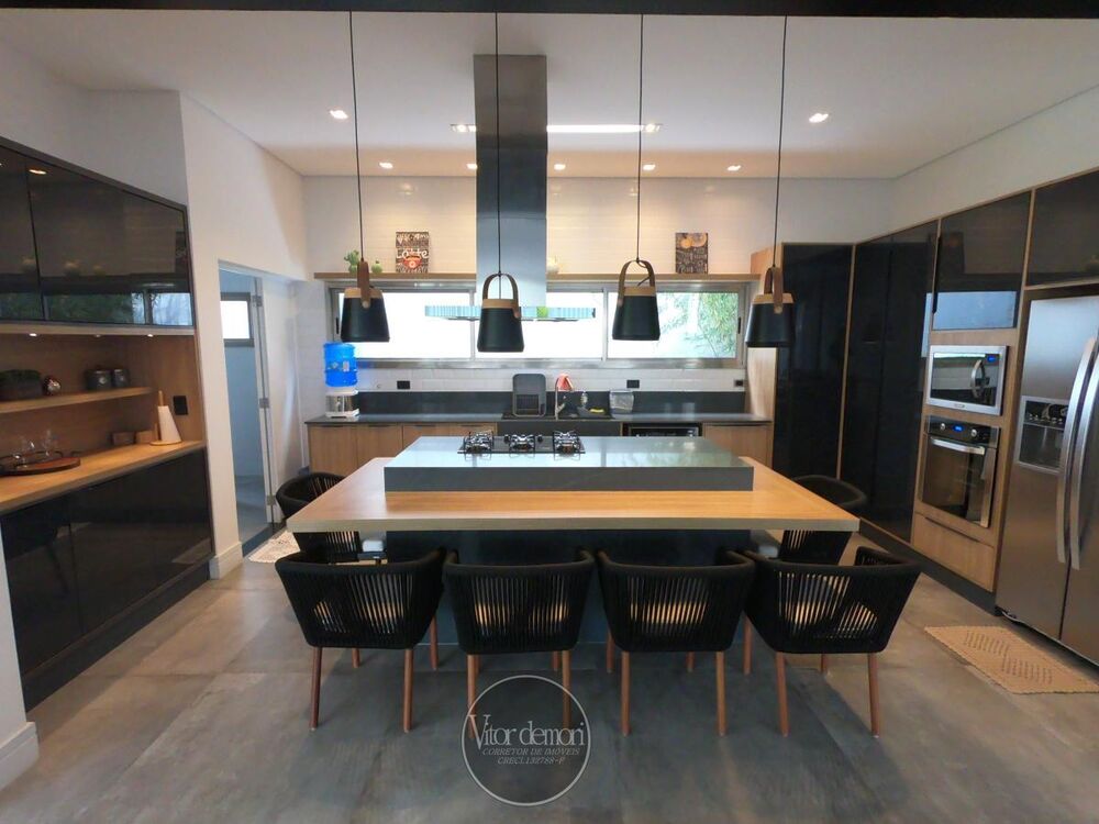 Casa à venda com 7 quartos, 848m² - Foto 7