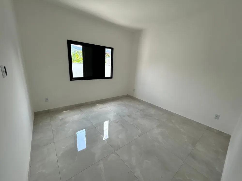 Casa, 3 quartos, 250 m² - Foto 11