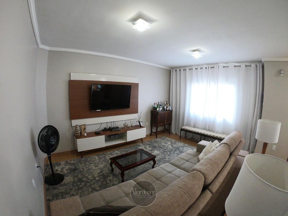 Casa, 3 quartos, 222 m² - Foto 3