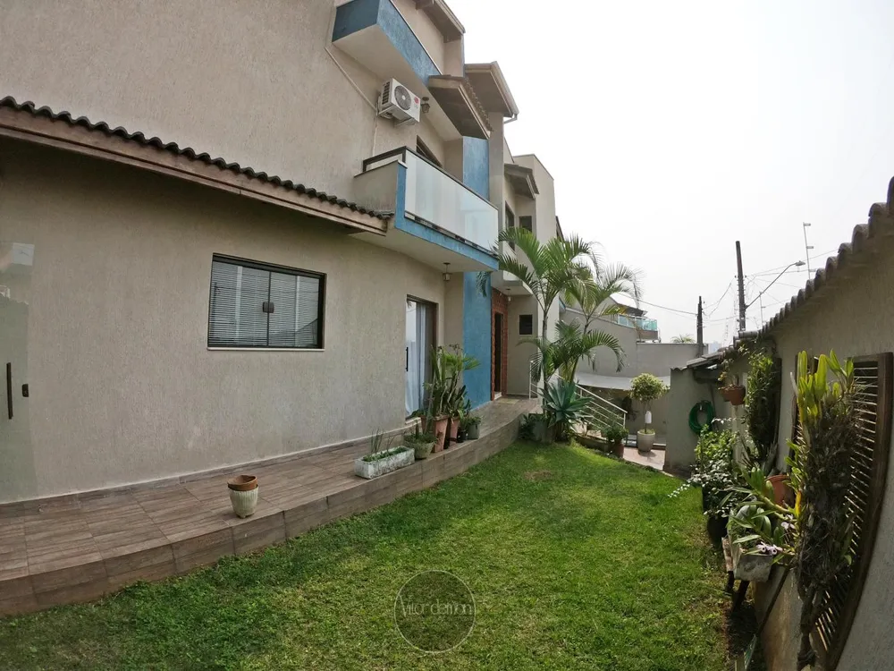 Casa, 3 quartos, 222 m² - Foto 12