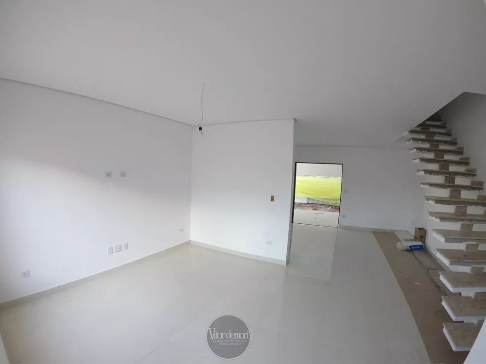 Casa à venda com 3 quartos, 150m² - Foto 3