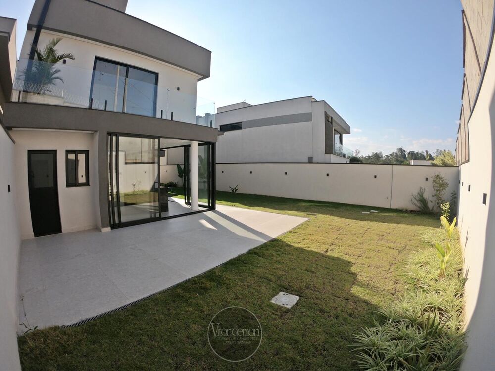 Casa de Condomínio à venda com 4 quartos, 360m² - Foto 8