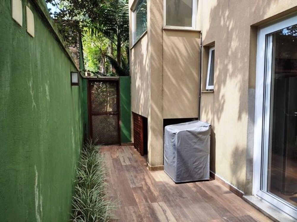 Casa de Condomínio à venda com 4 quartos, 212m² - Foto 9