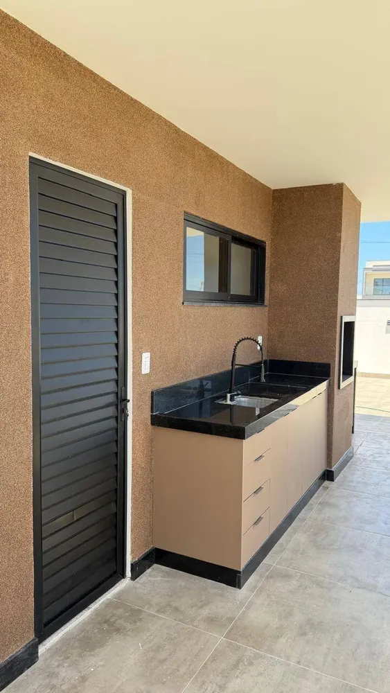 Casa, 3 quartos, 220 m² - Foto 24