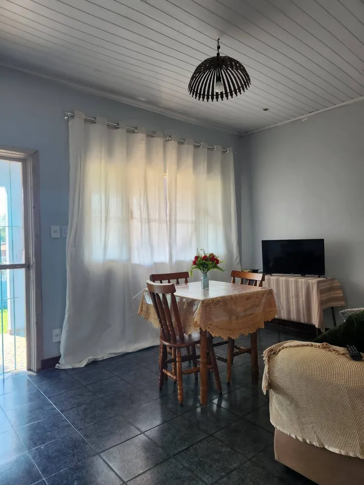 Casa, 4 quartos, 115 m² - Foto 1