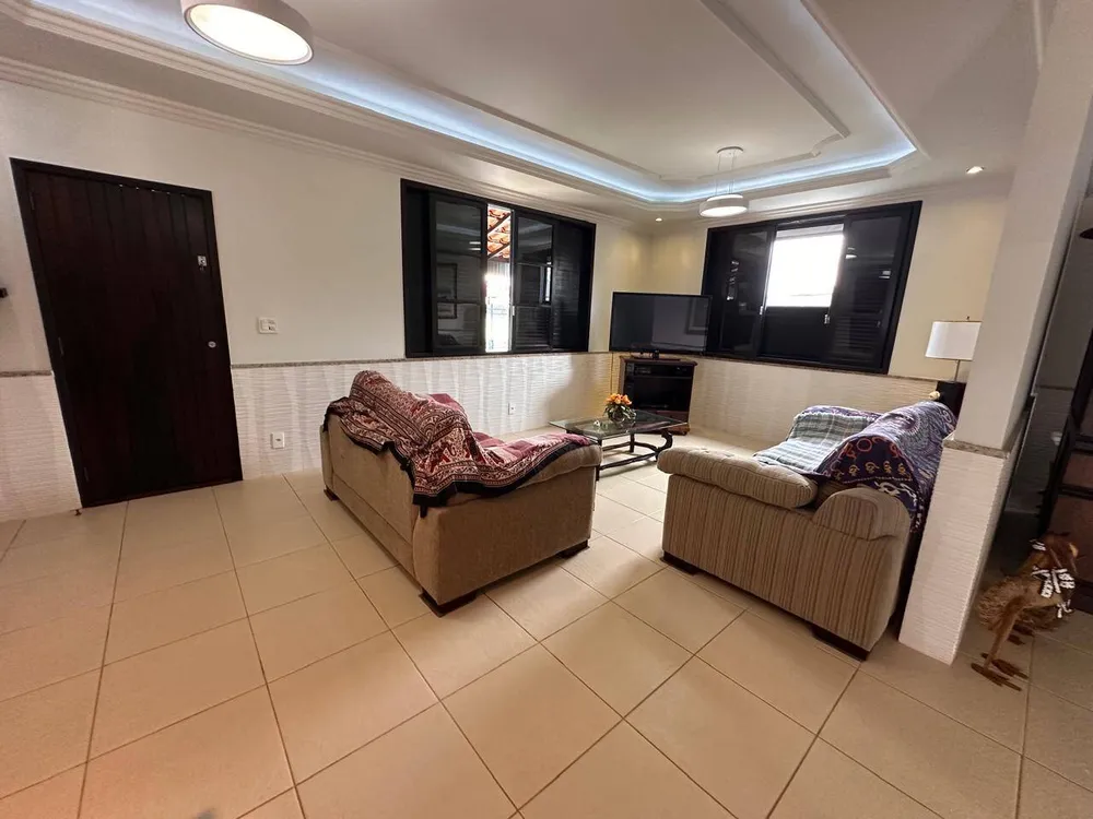 Casa, 4 quartos, 234 m² - Foto 1