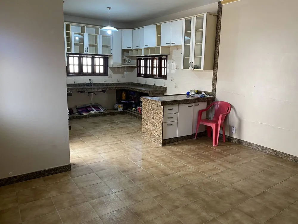 Casa, 4 quartos, 250 m² - Foto 4