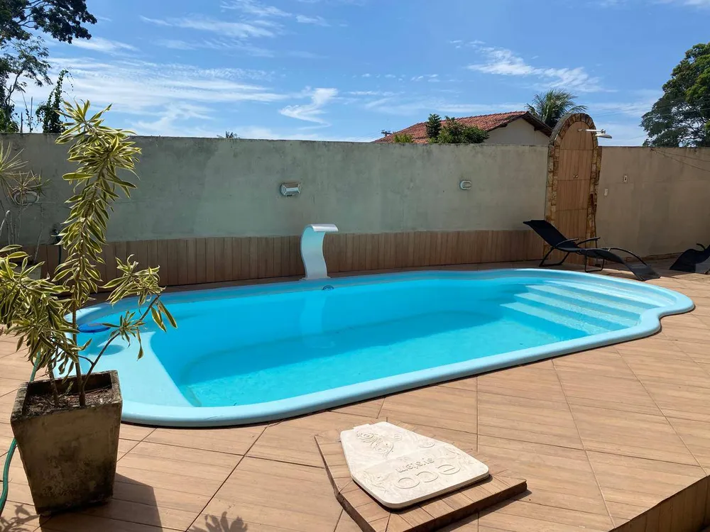 Casa, 4 quartos, 132 m² - Foto 1