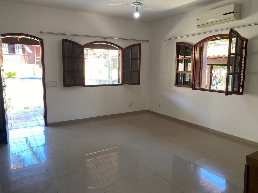 Casa, 4 quartos, 132 m² - Foto 2