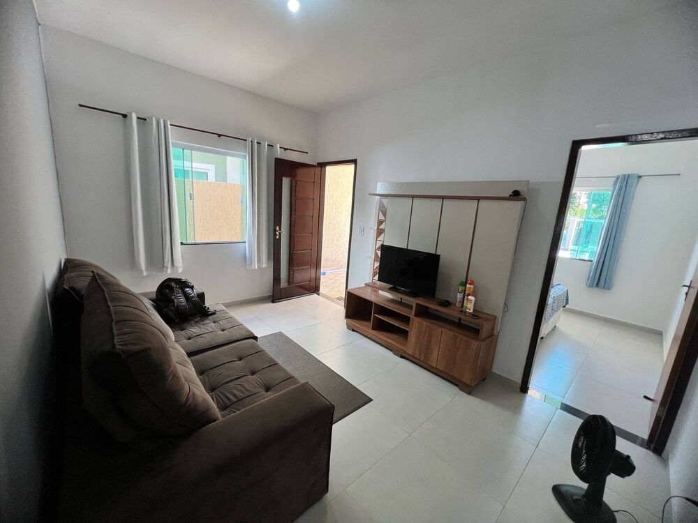 Casa à venda com 2 quartos, 71m² - Foto 3