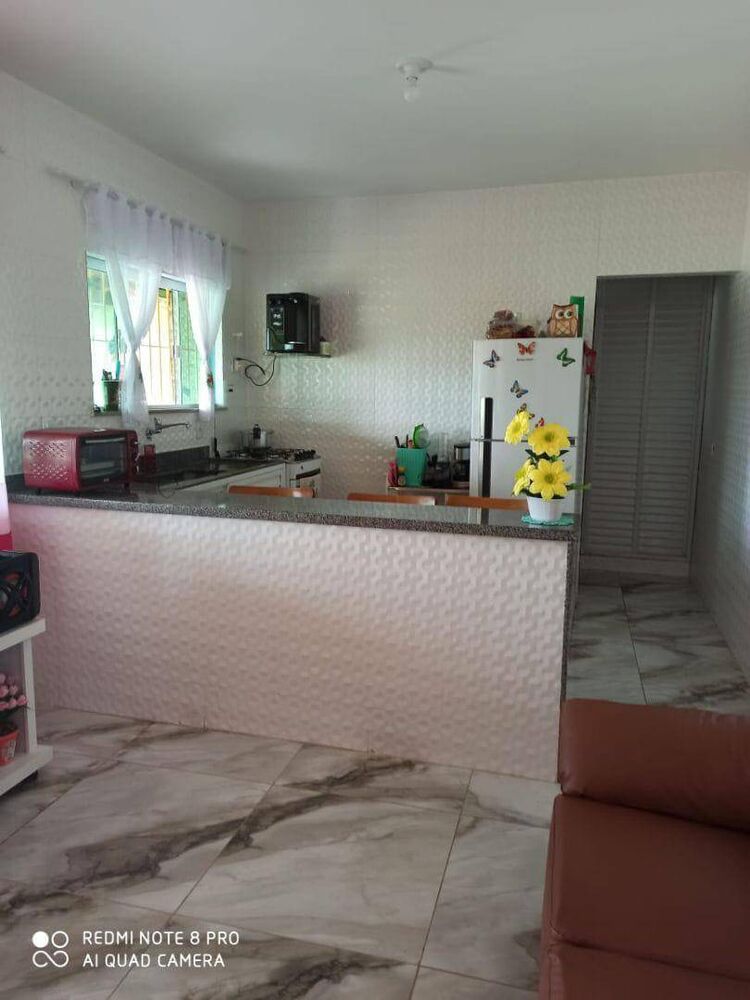 Casa à venda com 2 quartos, 79m² - Foto 1