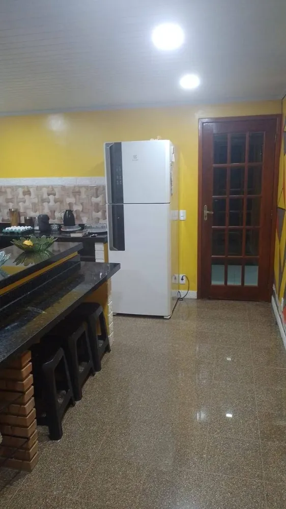 Casa, 3 quartos, 202 m² - Foto 4