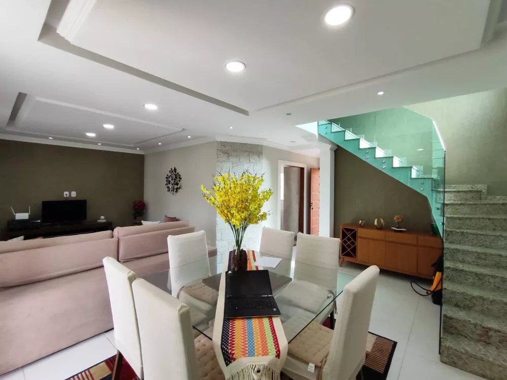 Casa, 2 quartos, 160 m² - Foto 2