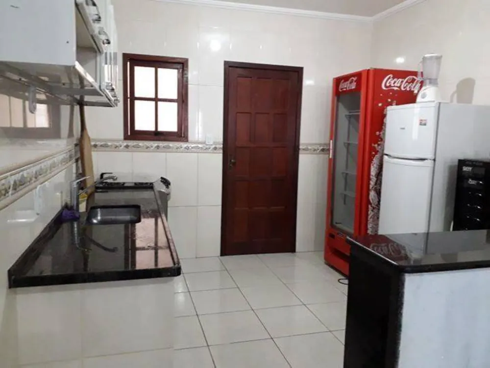 Casa, 6 quartos, 180 m² - Foto 5