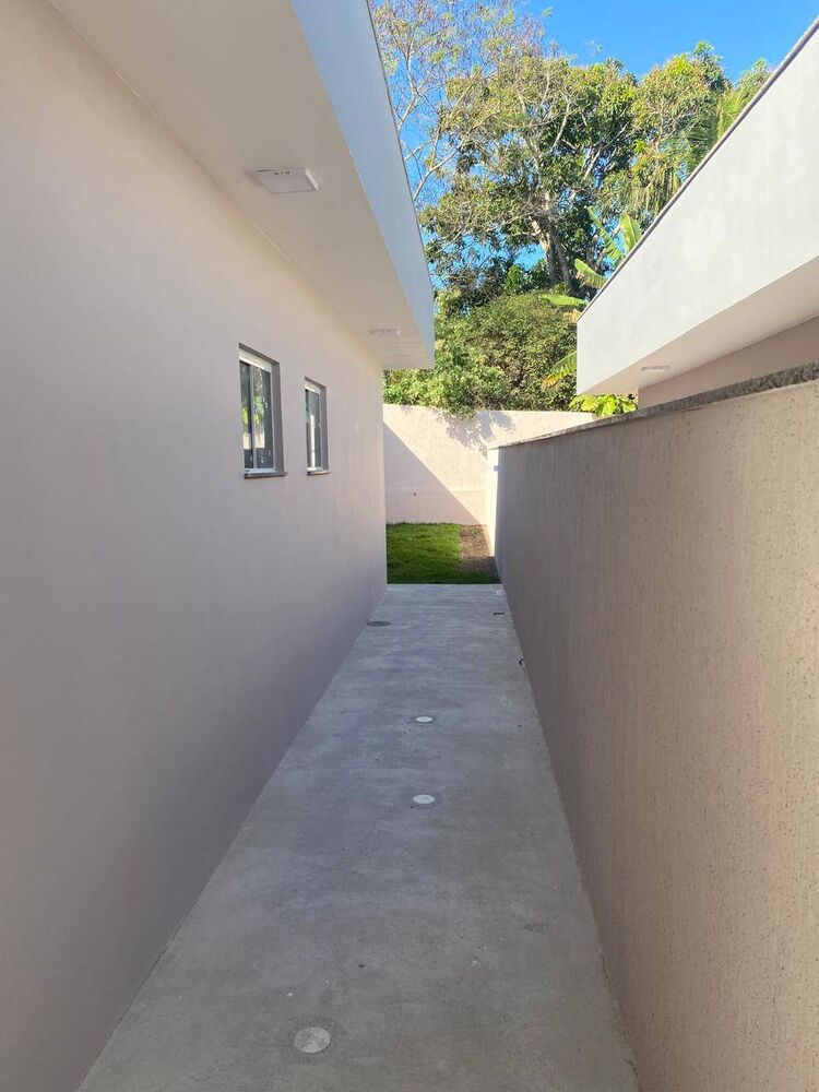 Casa à venda com 3 quartos, 230m² - Foto 4