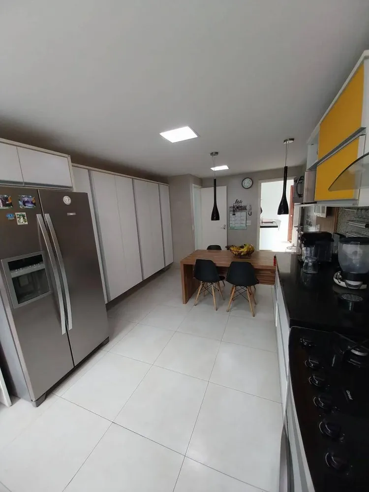 Casa, 4 quartos, 341 m² - Foto 2