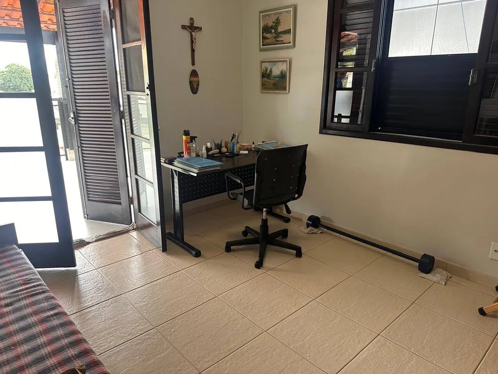 Casa, 4 quartos, 234 m² - Foto 8