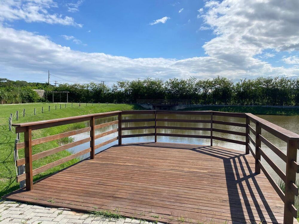 Casa à venda com 2 quartos, 101m² - Foto 9