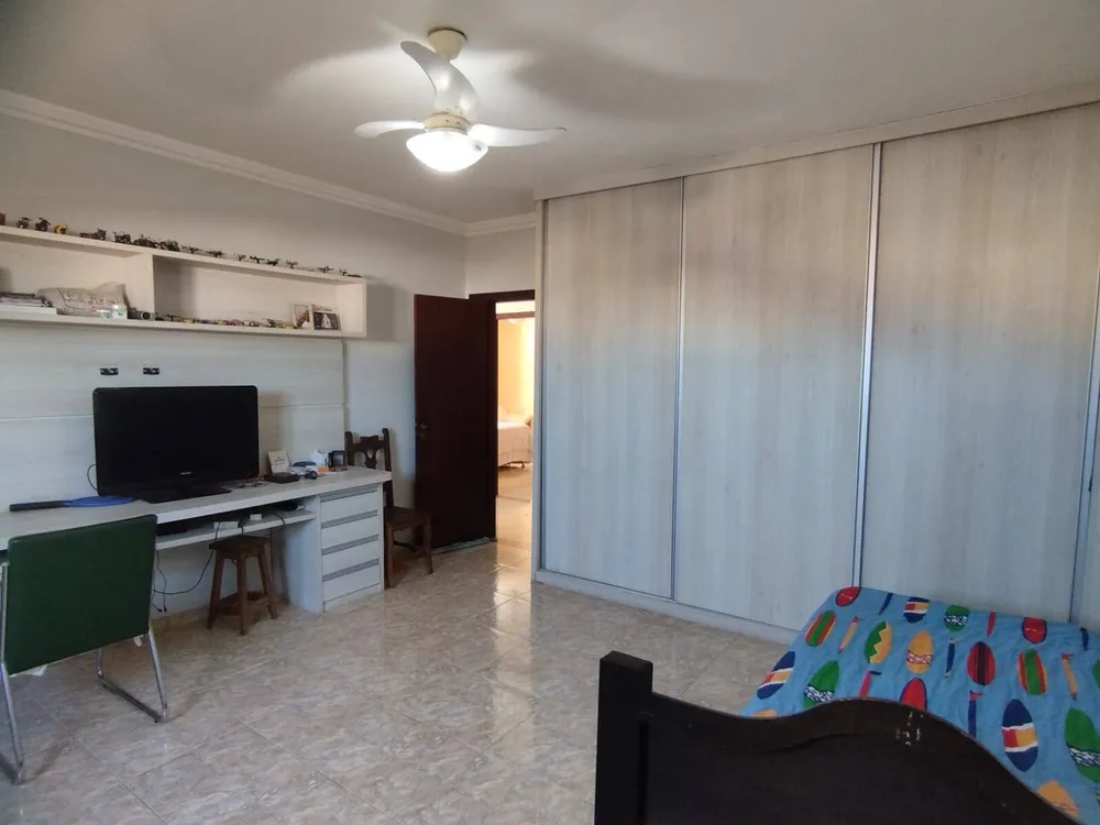 Casa, 4 quartos, 420 m² - Foto 30