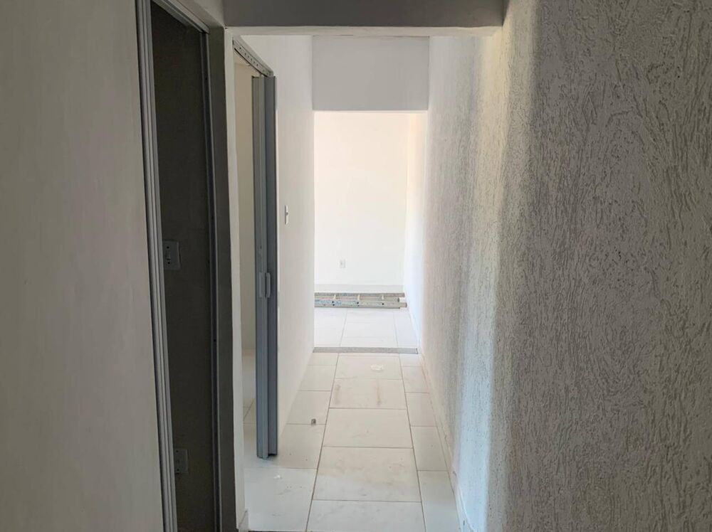 Casa, 4 quartos, 291 m² - Foto 2