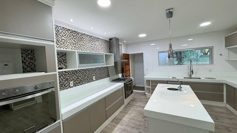 Casa, 4 quartos, 450 m² - Foto 3
