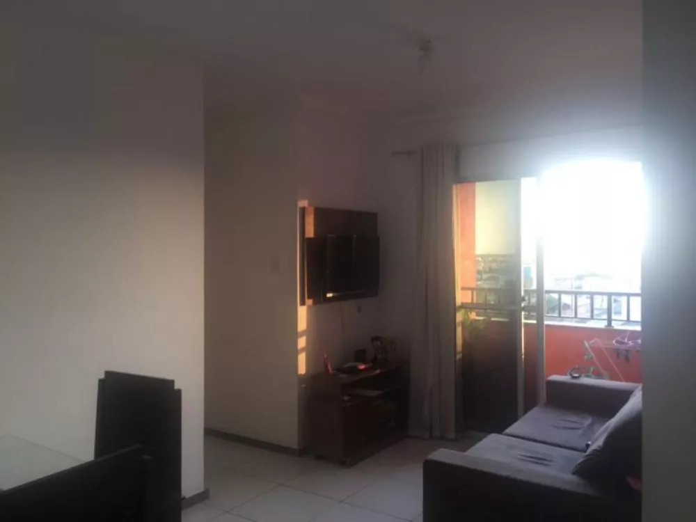 Apartamento à venda com 3 quartos - Foto 8