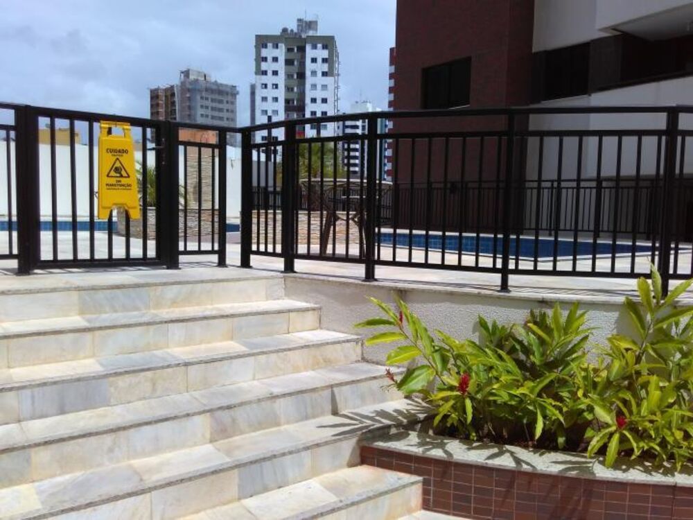 Apartamento à venda com 3 quartos, 80m² - Foto 1