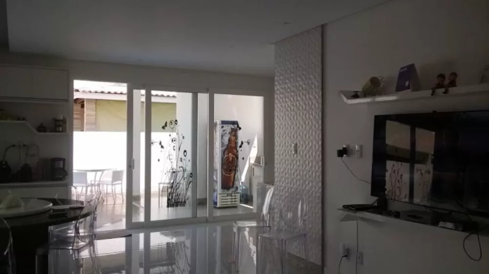 Casa à venda com 4 quartos, 360m² - Foto 5