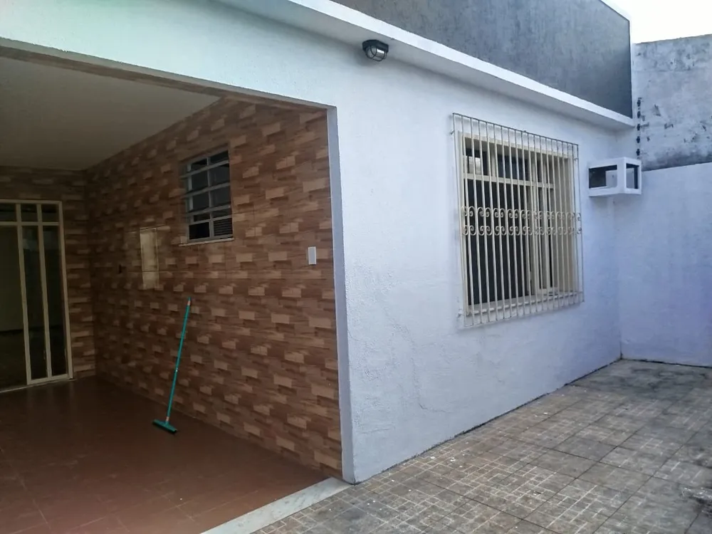 Casa, 3 quartos, 1 m² - Foto 1