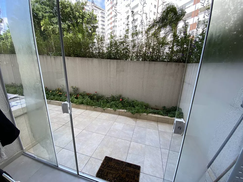 Apartamento à venda com 3 quartos, 237m² - Foto 44