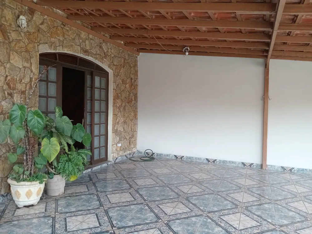 Sobrado, 3 quartos, 343 m² - Foto 1