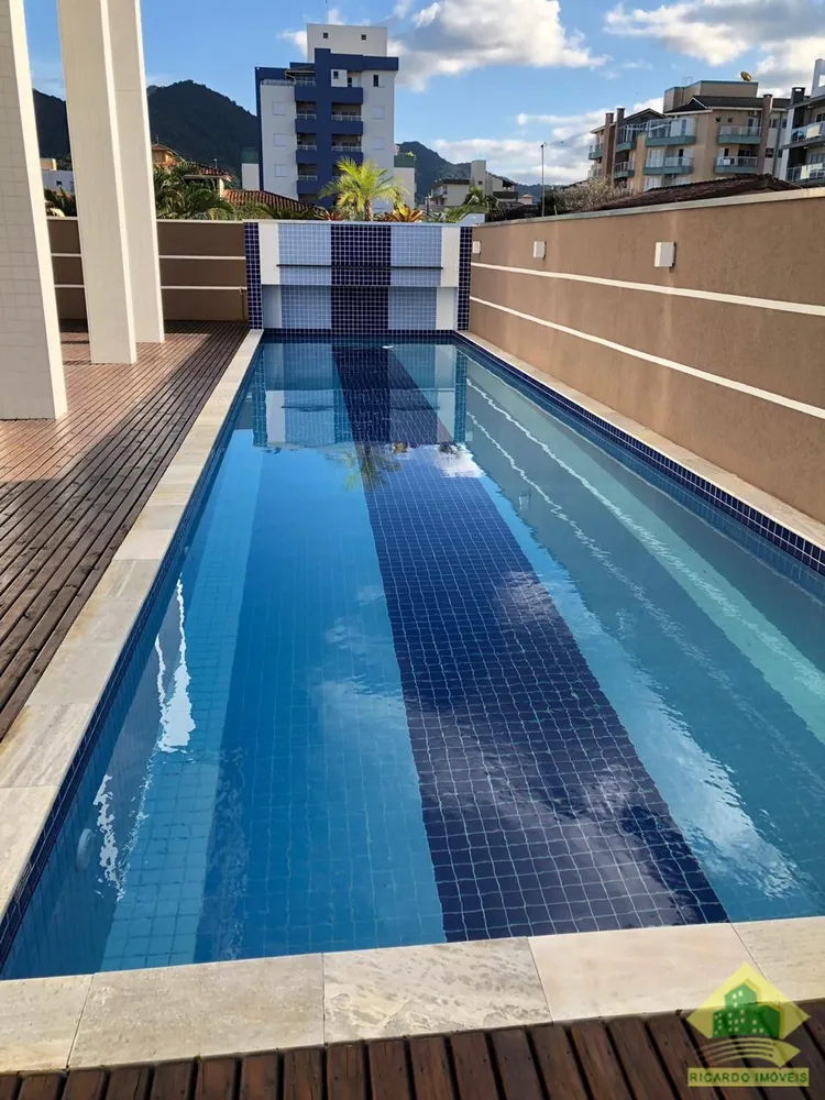 Apartamento, 3 quartos, 224 m² - Foto 1