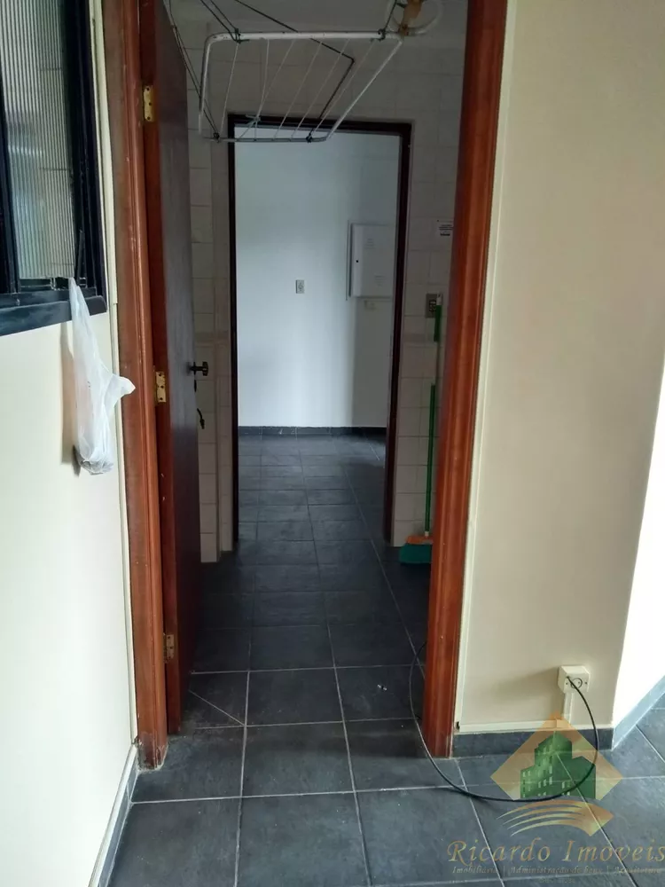 Apartamento à venda com 2 quartos, 80m² - Foto 4