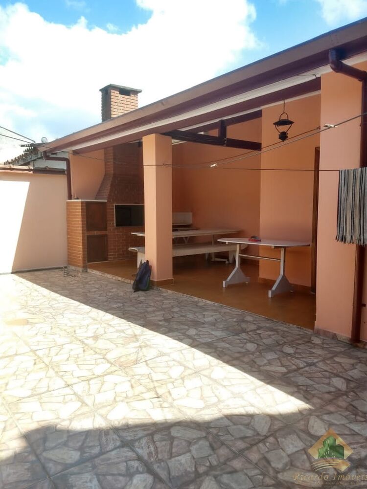 Casa, 2 quartos, 300 m² - Foto 1