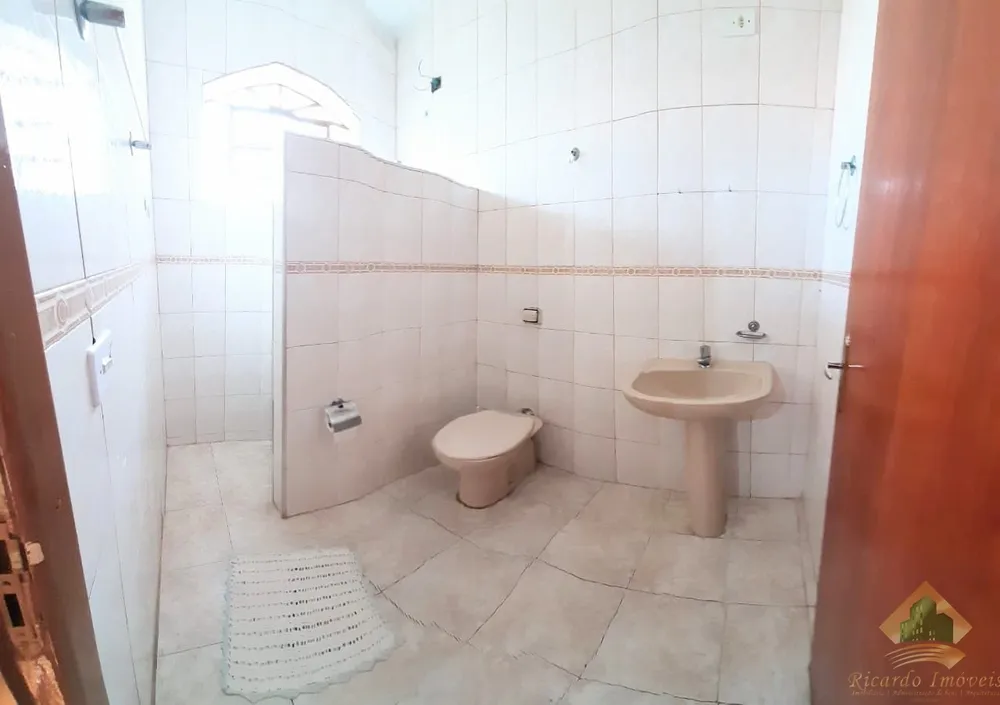 Casa, 5 quartos, 240 m² - Foto 6
