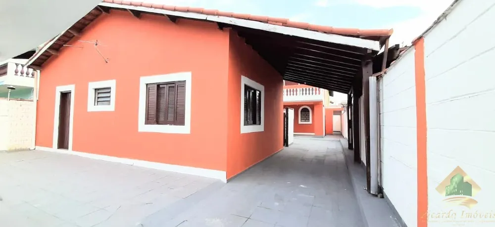 Casa, 5 quartos, 240 m² - Foto 2