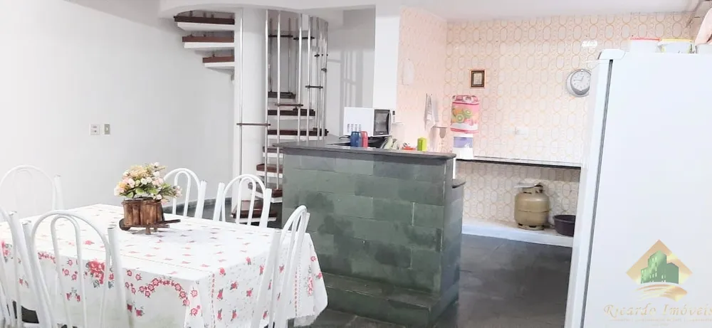 Casa, 5 quartos, 240 m² - Foto 5