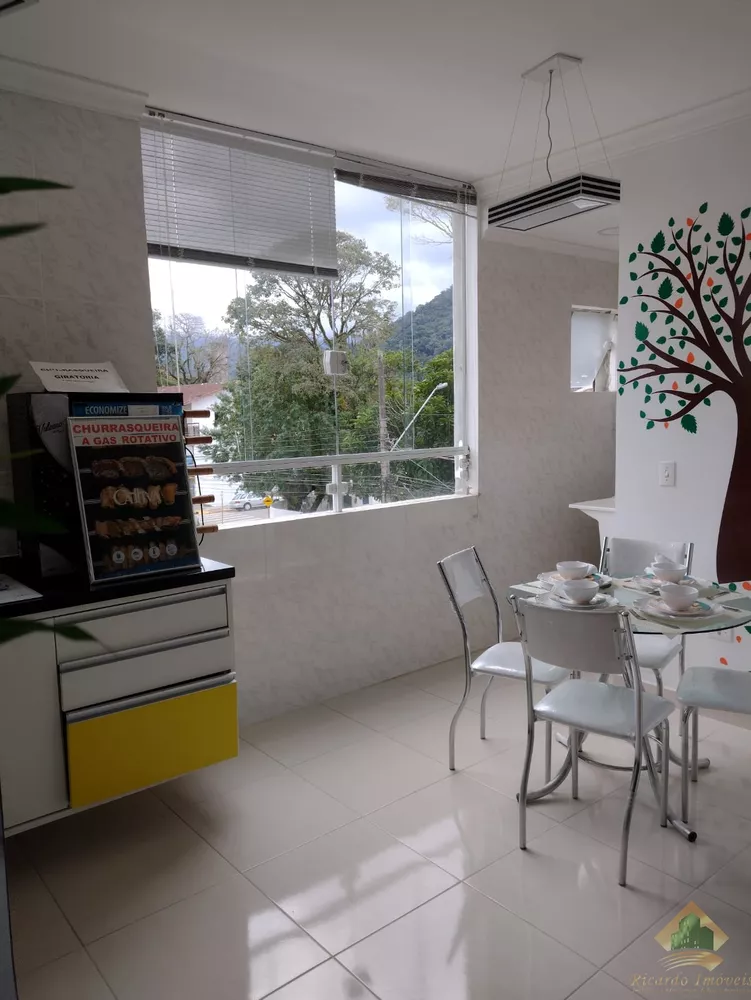 Apartamento à venda com 2 quartos, 65m² - Foto 4