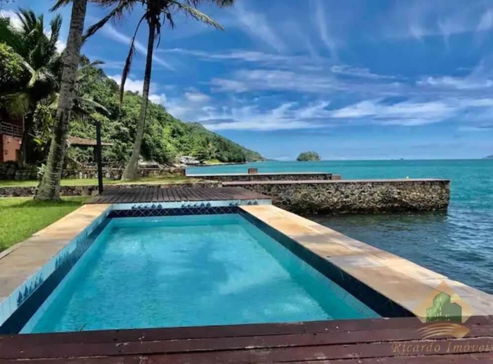 Casa, 4 quartos, 1100 m² - Foto 1